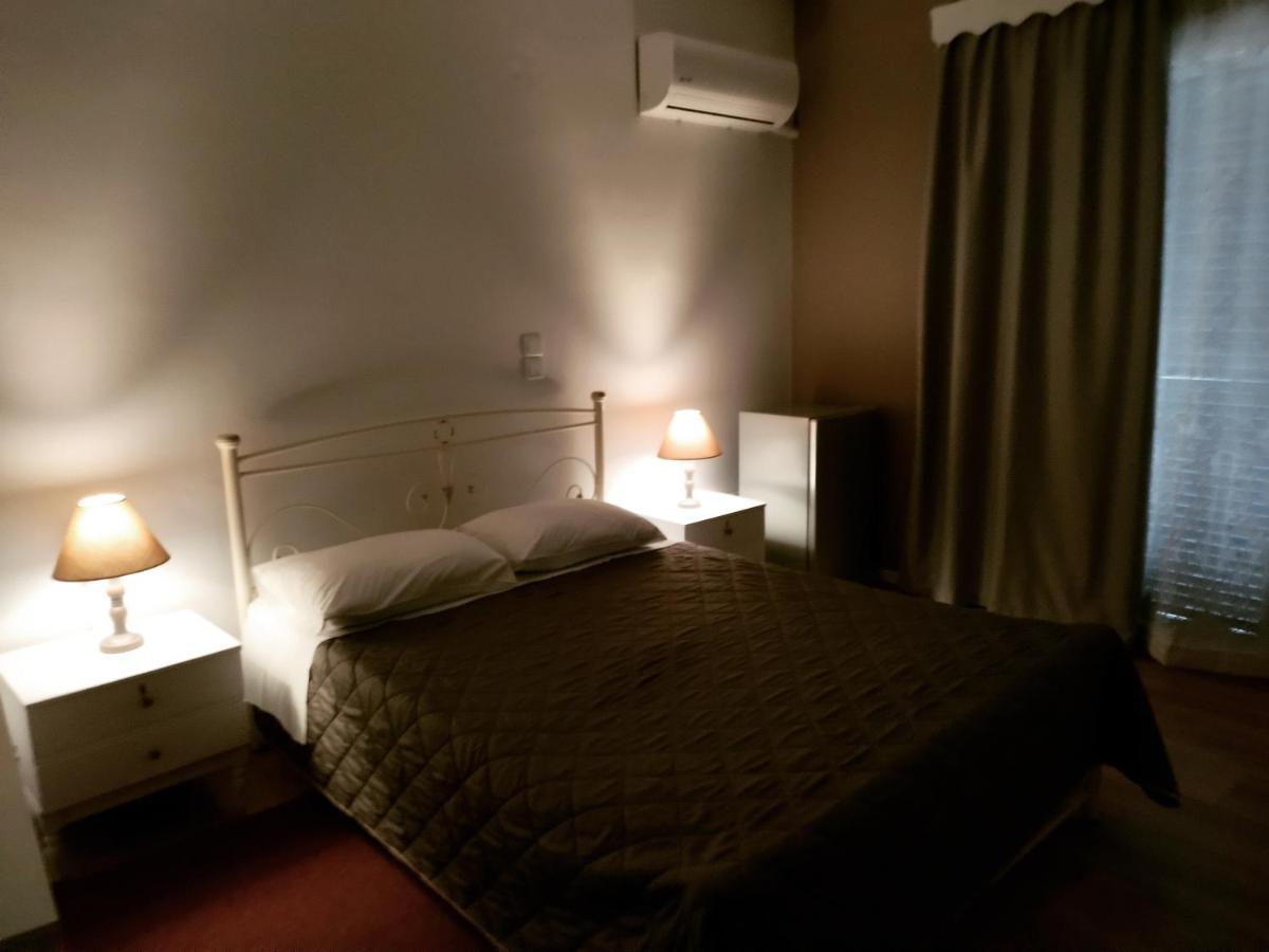 Hotel Διεθνές Zacharo Eksteriør billede